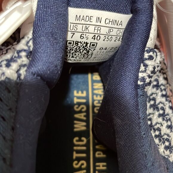 New Adidas Ultraboost 1.0 Georgia Tech Running Shoes White Blue HQ5882 Size 8 - Picture 7 of 7